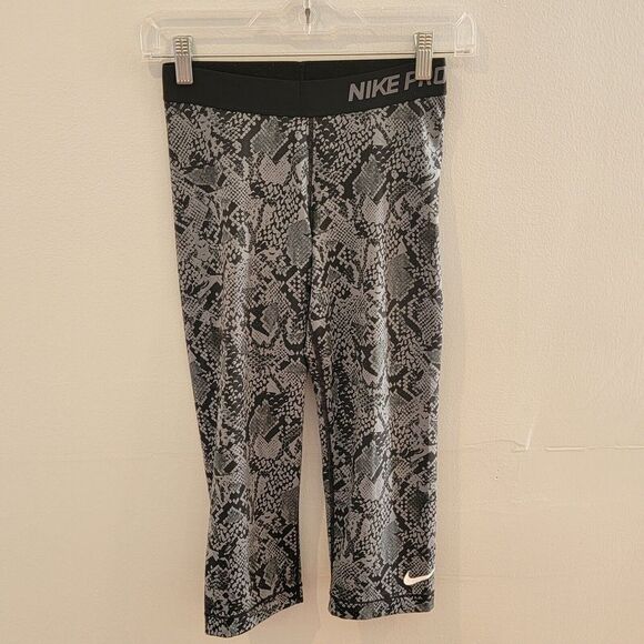 Nike Pro Mens Workout Leggings Size‎ Small Reptile Print Grey Black - Picture 1 of 10